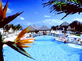 Last moment vacation deals to Riviera Maya