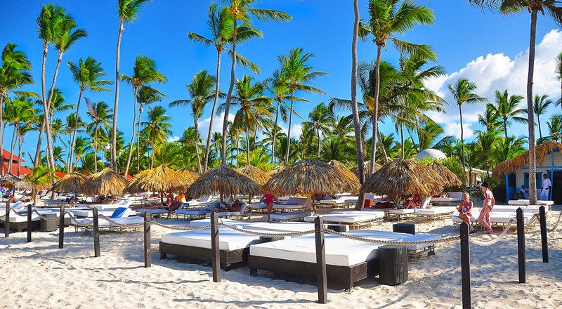 Last minute Bavaro Princess All Suites Resort Punta Cana air and hotel vacation packages