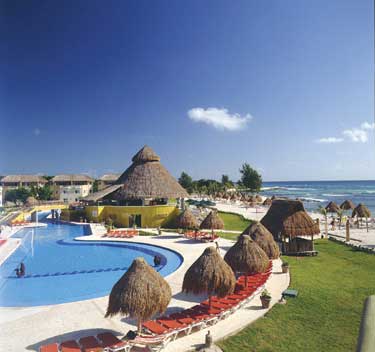 Last minute travel to Riviera Maya