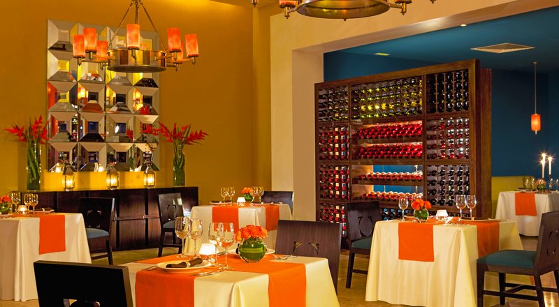NOW Jade Riviera Cancun pictures and details