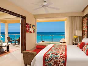 NOW Jade Riviera Cancun pictures and details