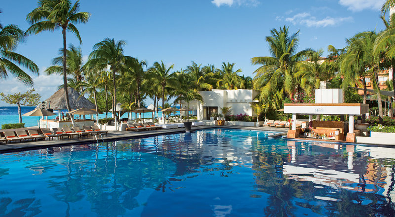 last minute Caribbean and mexico travel