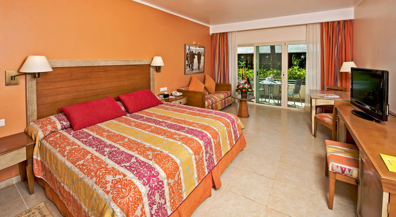 Iberostar Punta Cana pictures and details