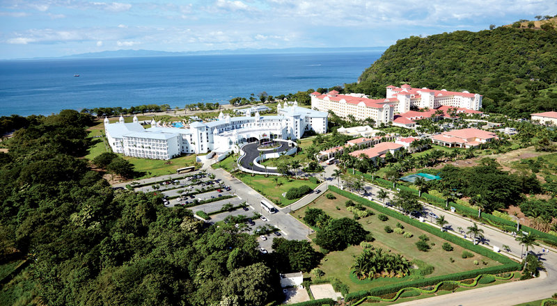 last minute Caribbean and mexico travel