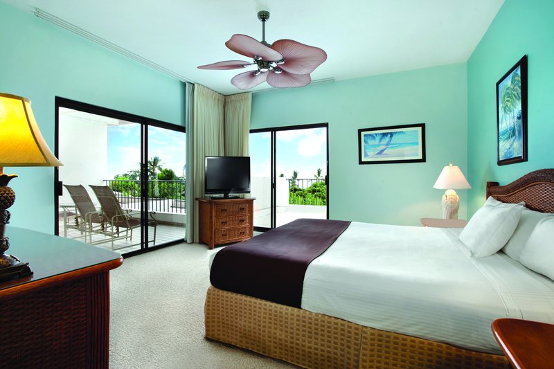 last minute Caribbean Mexico Hawaii all inclusive travel