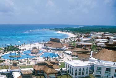 Last minute travel to Riviera Maya