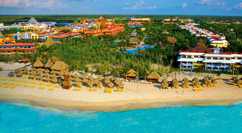 Last minute travel to Riviera Maya